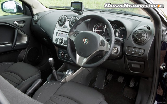 Alfa Romeo MiTo 2012 Widescreen Picture #38 Alfa Romeo MiTo 2012 Widescreen Picture #38